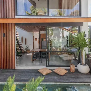 https://beyond-bespoke-villas.hotelsseminyak.net