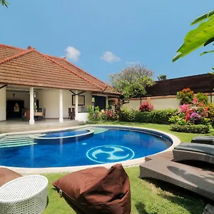 https://heliconia-villa.hotelsseminyak.net